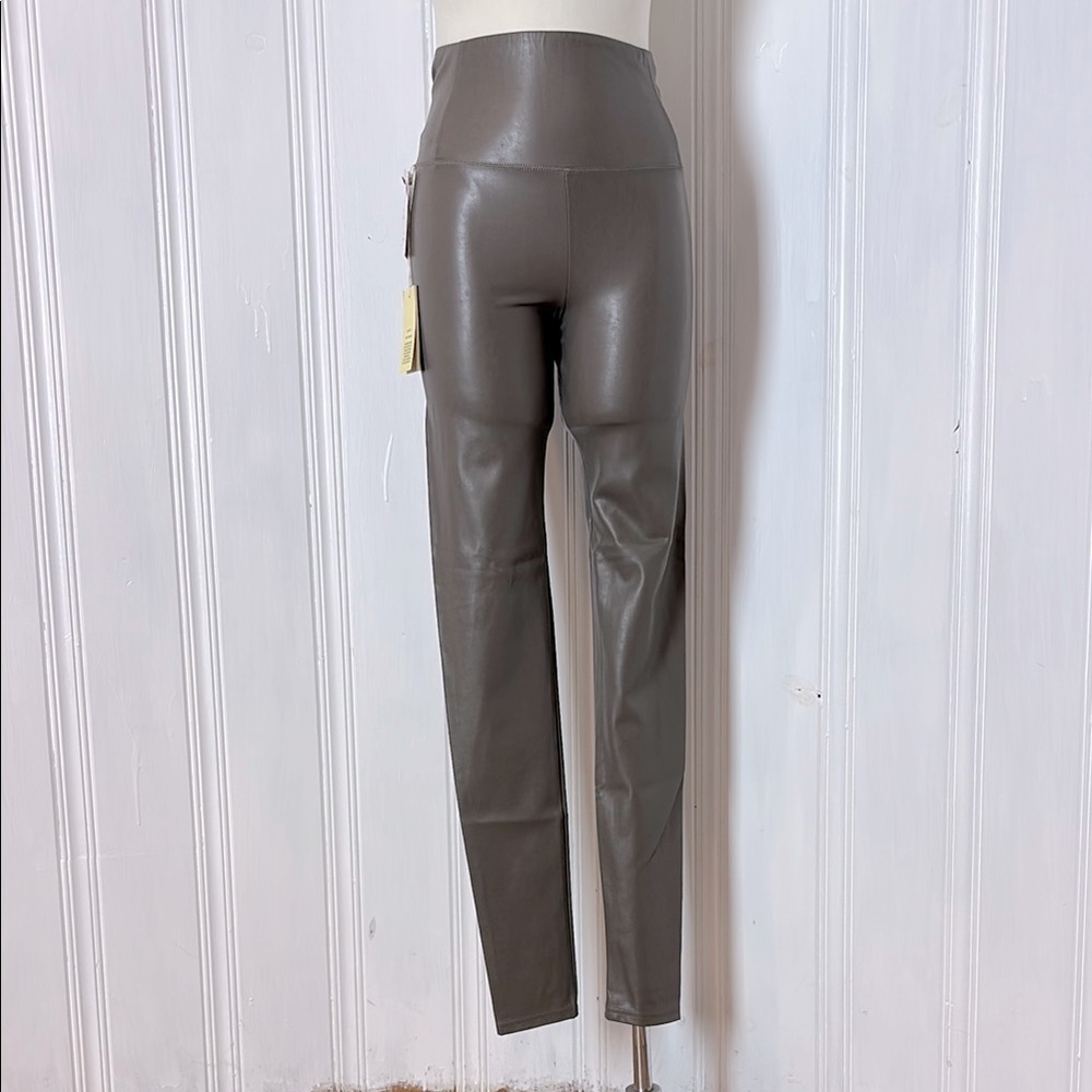 NWT WILFRED FREE Daria Pants In Taupe